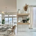 Archer House | Hot Tub Rooftop | Downtown Luxury! Holiday home