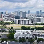 Amazing Downtown W Pool And Free Parking
