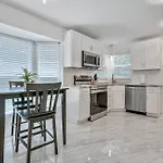 Holiday home Nest: Renovated Retreat Near Bna Nashville