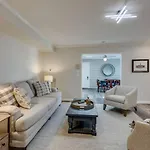 Luxury Townhouse On Music Row - Downtown Holiday home *