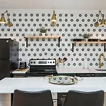 Two On Music Row That Sleeps 14 With Pool And Parking Holiday home *