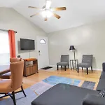 Holiday home Cozy 3 Bdr In West L Close To Tsu Nashville