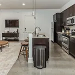 1 Bedroom Loft Near Centennial Park Nashville