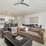 Holiday home - 1699 Lischey Ave
