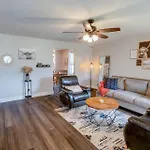 Holiday home Centrally Located Cozy Pet Friendly Nashville