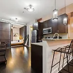 Neon Daes Amazing 1 Bedroom Near Vandy And Broadway