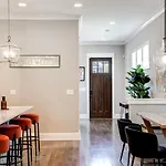 Nell's Haven Two Miles To Downtown & Broadway Holiday home