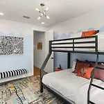 Play At 8th & Argyle Elite Vacation Spot *