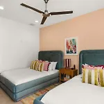 Holiday home Play At 8th & Argyle Elite Vacation Spot
