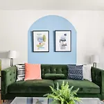 Cozy Midtown Apt Central Location Walkable