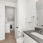 Luxe At 8th And Argyle Elite Vacation Spot Holiday home *