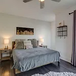 12 South Charmer 3 Bedroom With Rooftop Patio