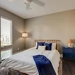 Holiday home 12 South Charmer 3 Bedroom With Rooftop Patio Nashville