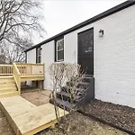 Let\'S Get Cozy In Nashville!