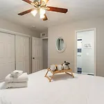 3 Units - Sleeps 24 - Mins To Downtown And Airport Apartment Nashville