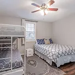 Apartment 3 Units - Sleeps 24 - Mins To Downtown And Airport Nashville