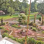 The Magnolia Mansion 6 Minutes To Broadway On 4 Acres