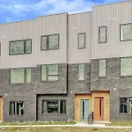 2 Townhomes - Sleeps 24-rooftop Patios Nashville