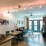 Modern Germantown Stay - Walkable, Quiet & Central