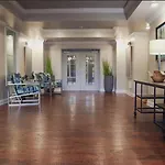 Landing Stunning 1bd Pool Clubhouse