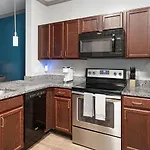 Landing Stunning 1bd Pool Clubhouse * Nashville