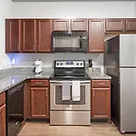 Apartment Landing Stunning 1bd Pool Clubhouse *