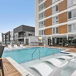 Skyline Views & Poolmins To Vanderbilt * Nashville
