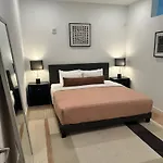 Stylish Riverfront Eve 305 - Free Parking * Nashville