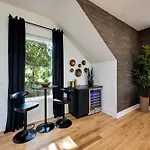 Modern Stunner 5 Min To Dt Hot Tub Rooftop Views *