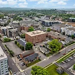 Neon Daes Amazing 1 Bedroom Near Vandy And Broadway