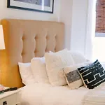 Historic Gem: 4 Bedroom With Pool, Walk To Hotspots * Nashville