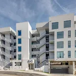 Boutique Condo On Nashville\'S Riverfront- Eve #201