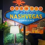 Fabulous Nashvegas Loft Retreat Near Vandy Off West End Mins To Broadway Holiday home *