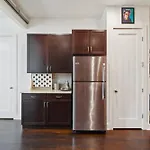 Holiday home Fabulous Nashvegas Loft Retreat Near Vandy Off West End Mins To Broadway Nashville