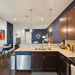 Fabulous Nashvegas Loft Retreat Near Vandy Off West End Mins To Broadway Holiday home *
