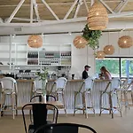 Two Adjacent Homes By 12 South And Belmont That Sleeps 24 * Nashville