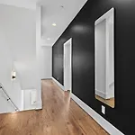 Two Adjacent Homes By 12 South And Belmont That Sleeps 24 Nashville