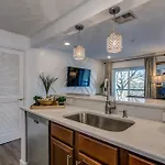 Riverfront Minutes From Broadway * Nashville