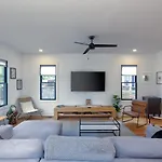 Trendy Weho - Near Dt *