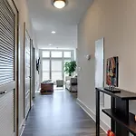 Quiet - Prime Locale Within Mins To Dt *