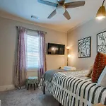 Charming Home - Near Dt Pet Friendly