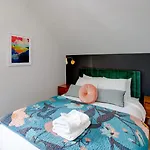 Holiday home Stylish Modern In Nashville's 12 South *