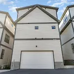 Nashville - 1699 Lischey Ave