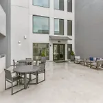 Chic Condo For 8 In Desirable Gulch Neighborhood