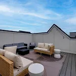 Outlaw Oasis Tranquil 2 Bdr Holiday home *