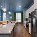 Outlaw Oasis Tranquil 2 Bdr Nashville