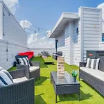 Modern Music Terrace Getaway Apartment Nashville