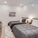 Apartment Eve