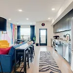 Eve Apartment *