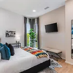 Holiday home Riverview With Garage And Balcony And Walk Downtown
